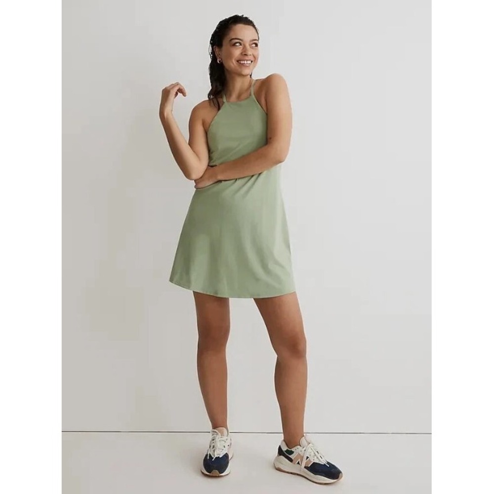 NWT MWL‎ by MADEWELL Gatehouse Green Flex 2.0 Fitness Active Dress NK207 Size M